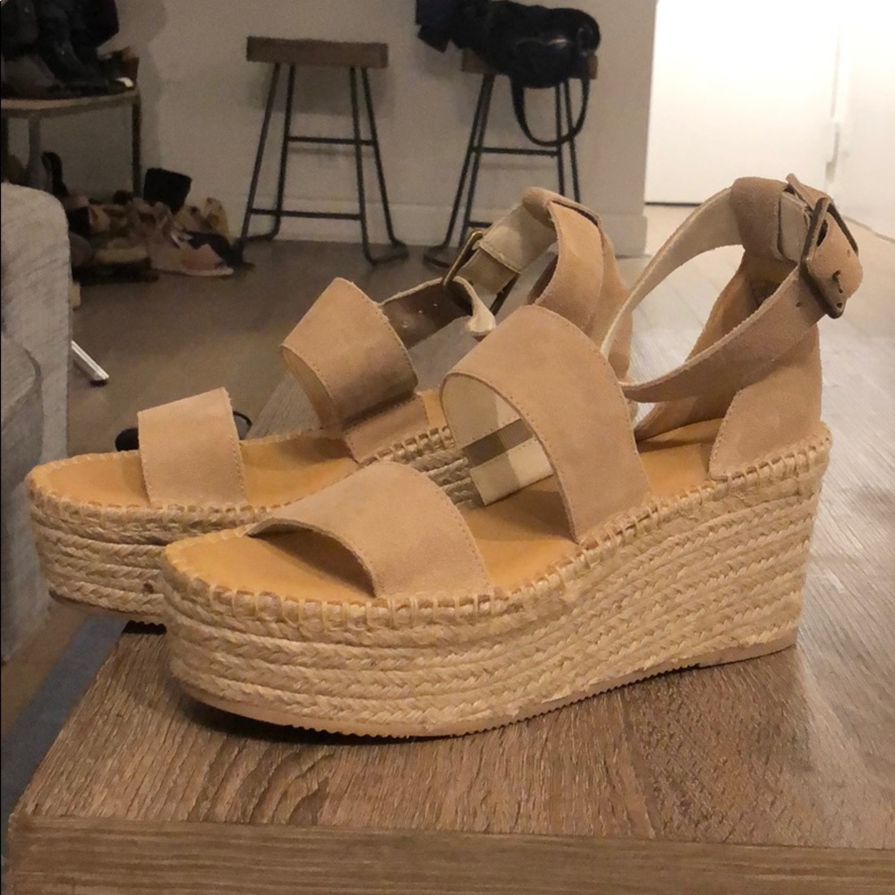Never Worn! Soludos Sandal Wedges- Palma Platform